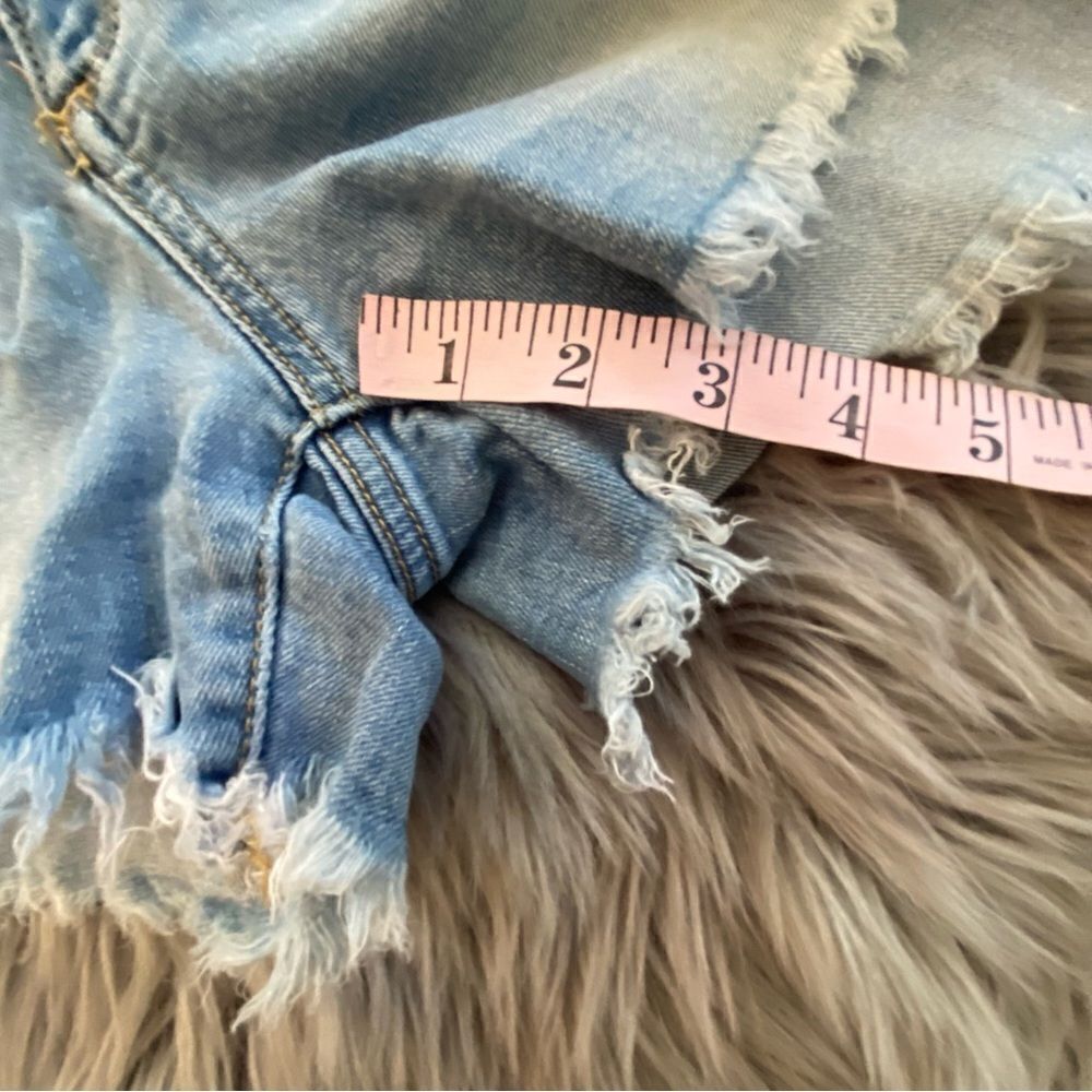 Universal Thread Mid Rise Short, 0 - Picture 7 of 7